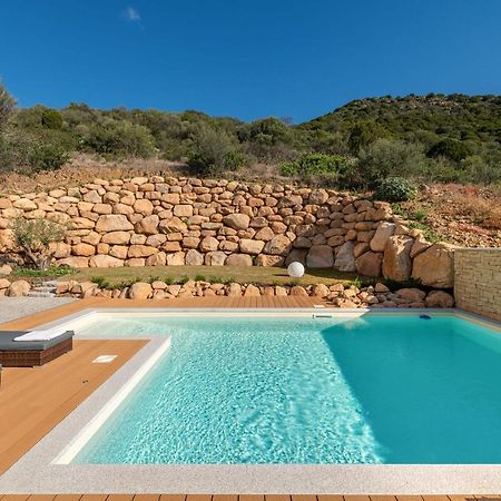 Villa Sa Rocca Junior & Suite Chia Exterior photo